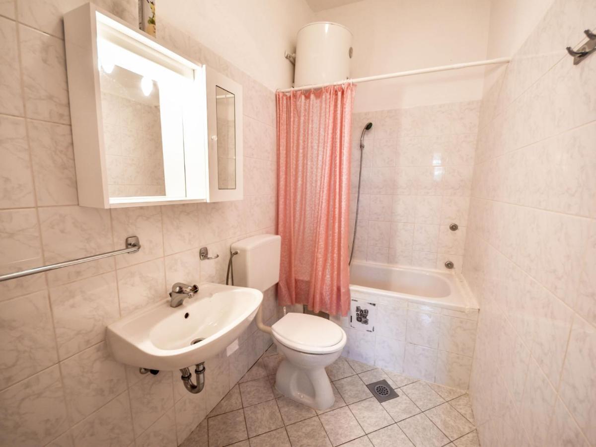 Apartment Ivan-5 By Interhome Maslenica Bagian luar foto